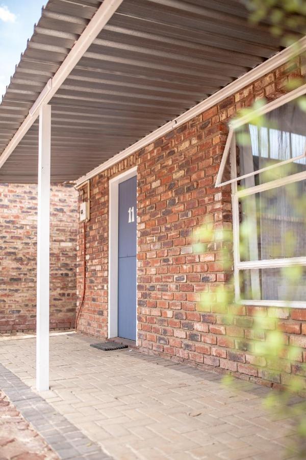Opstal Guestfarm Potchefstroom Exterior foto
